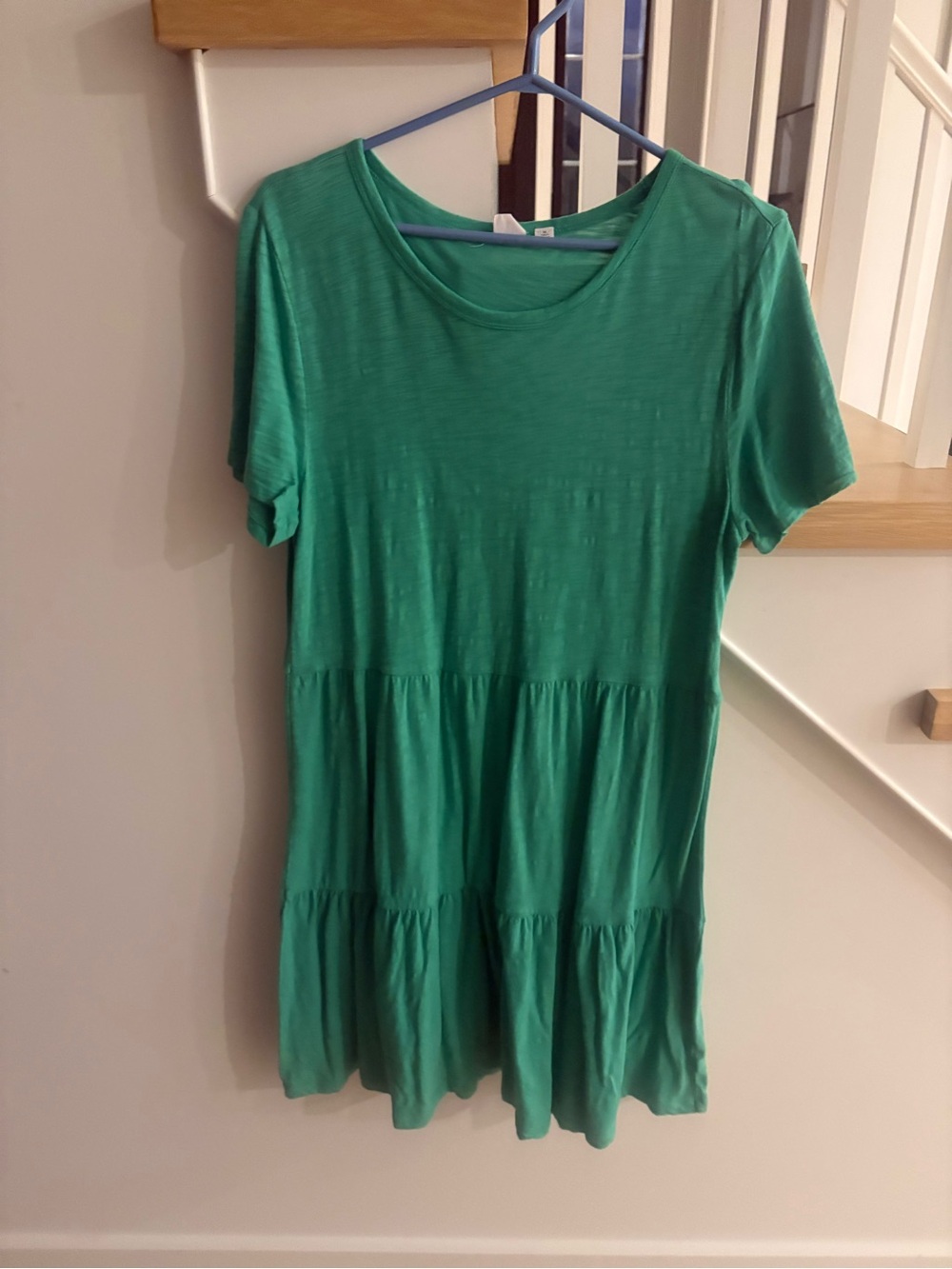 GAP Short Sleeve Tiered Dress in Green